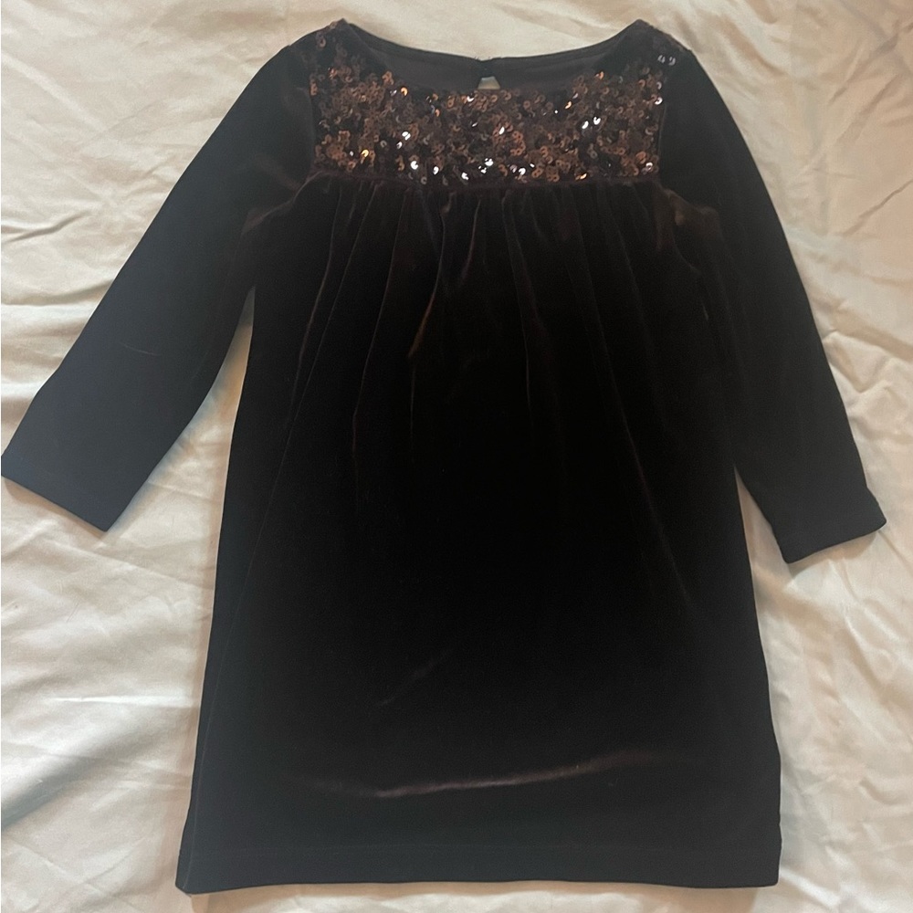 Lands End Velvet and Siquence dress size 5-6.